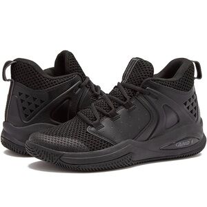 And1 Men's All-Black Lightweight Basketball Sneakers